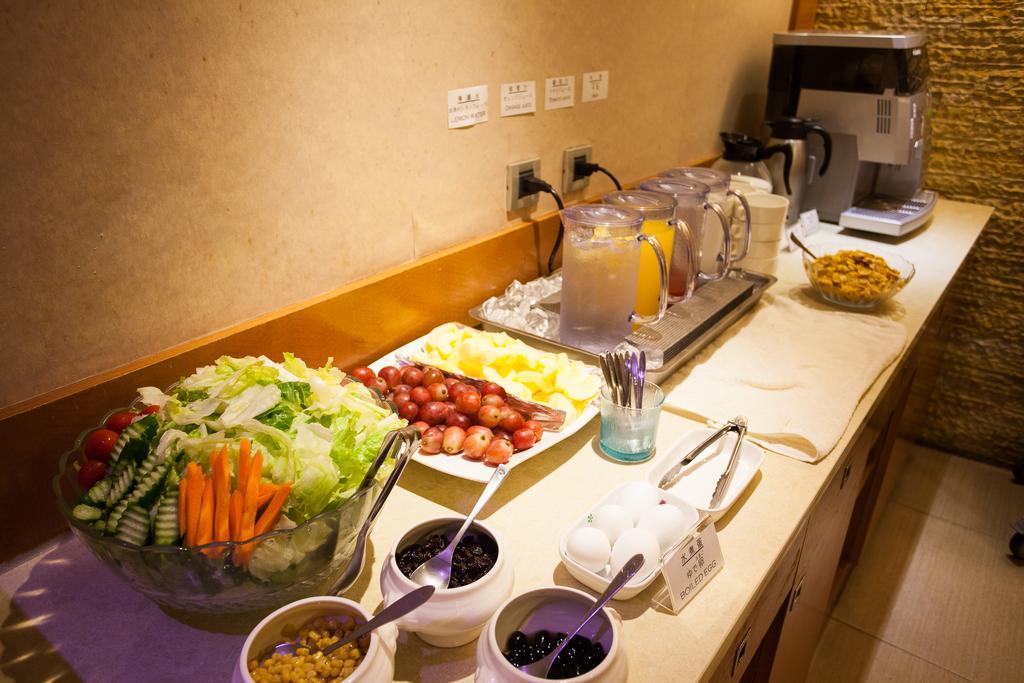 Rich Garden Hotel Taipei Eksteriør billede